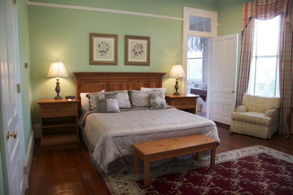 The Queen Anne Hotel