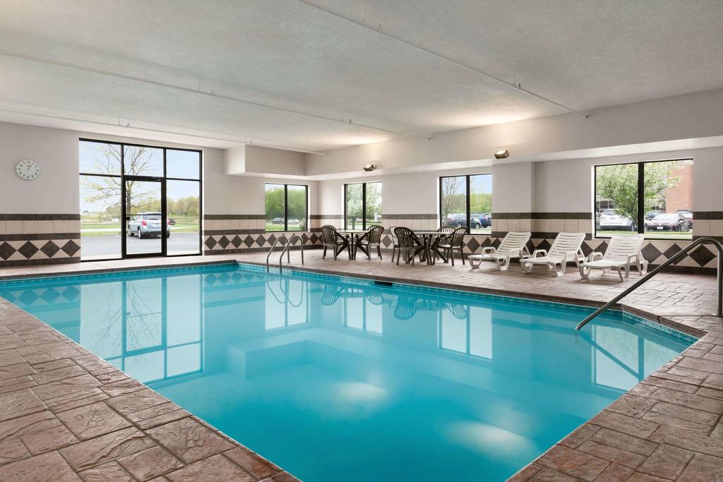 Wingate by Wyndham - Cincinnati - Blue Ash