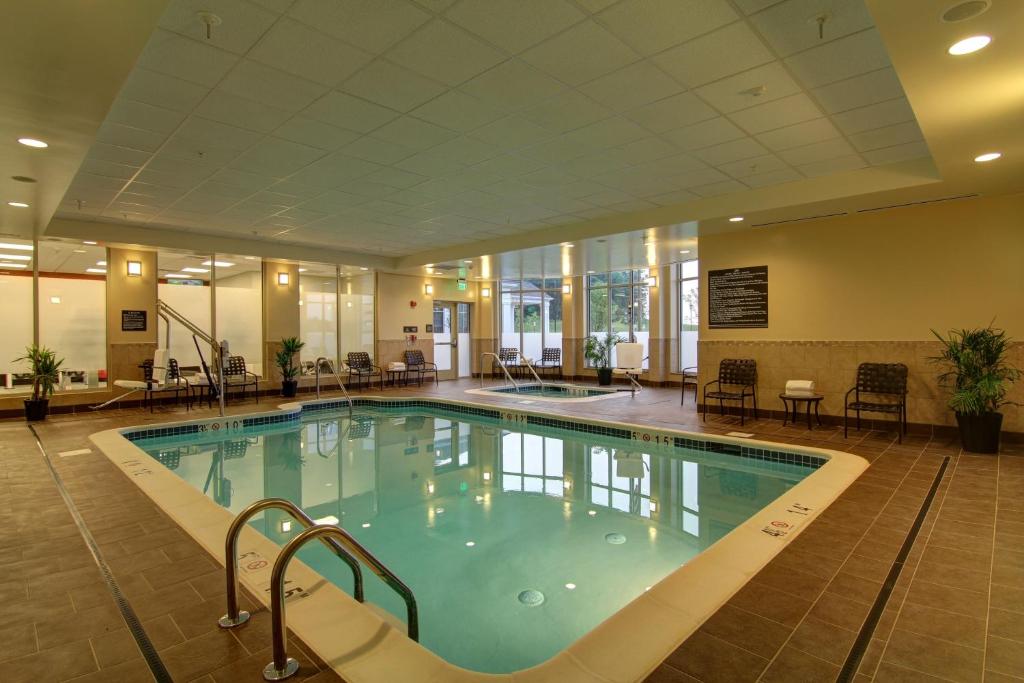 Hilton Garden Inn Woodbridge