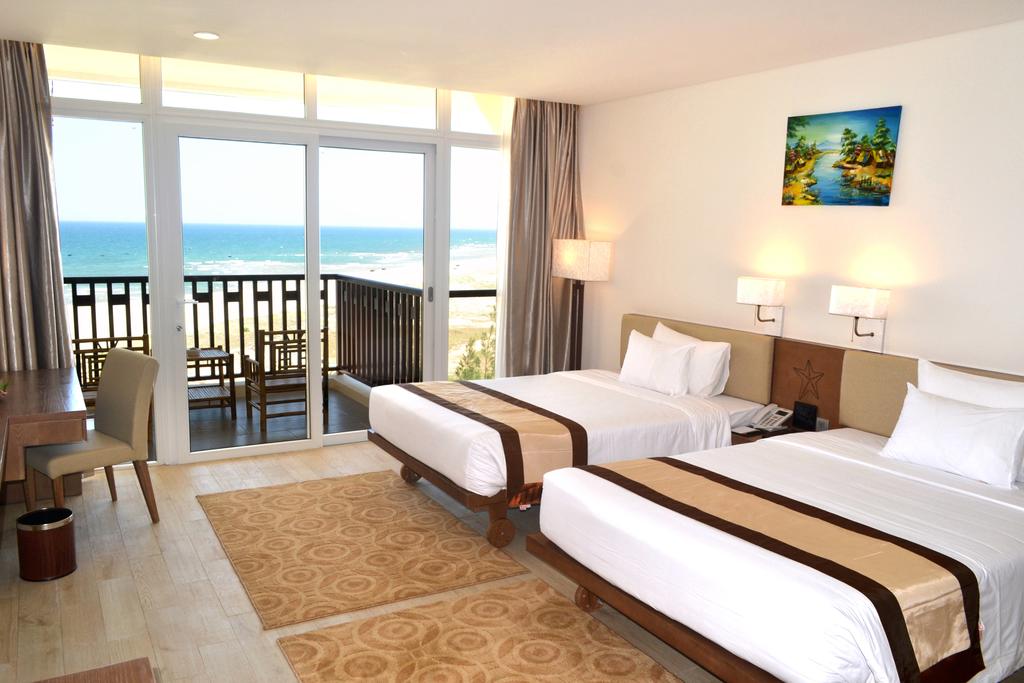 Centara Sandy Beach Resort Danang