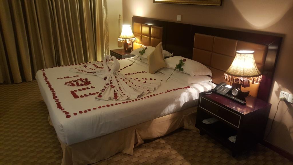 Caravan Hotel