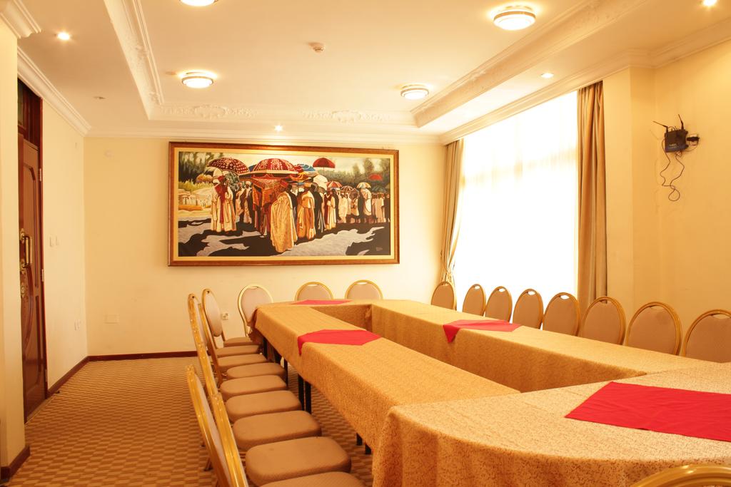 Caravan Hotel