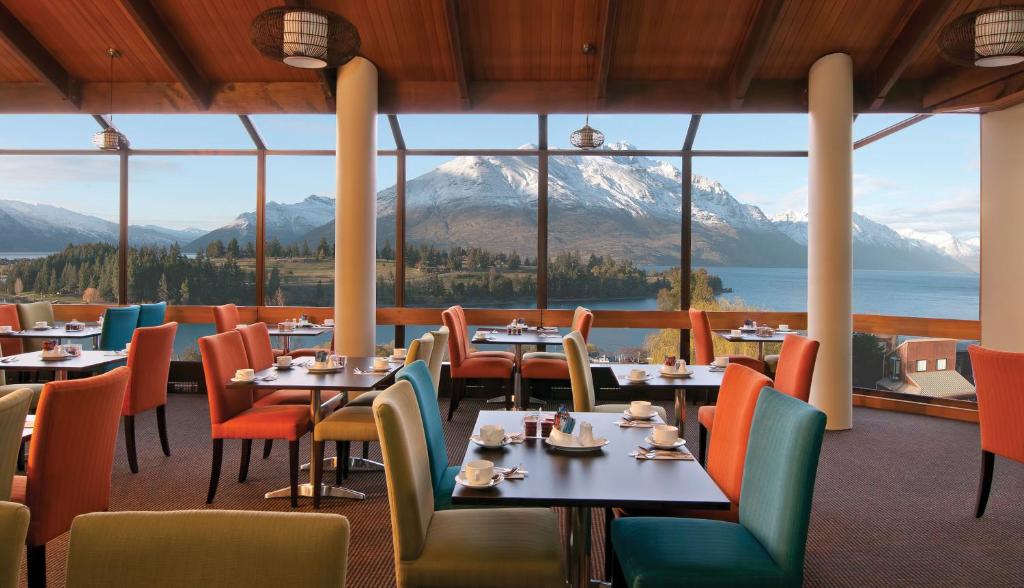 Copthorne Hotel & Apartments Queenstown Lakeview