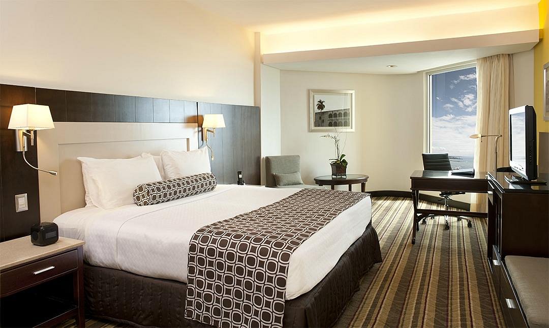 Crowne Plaza Santa Domingo