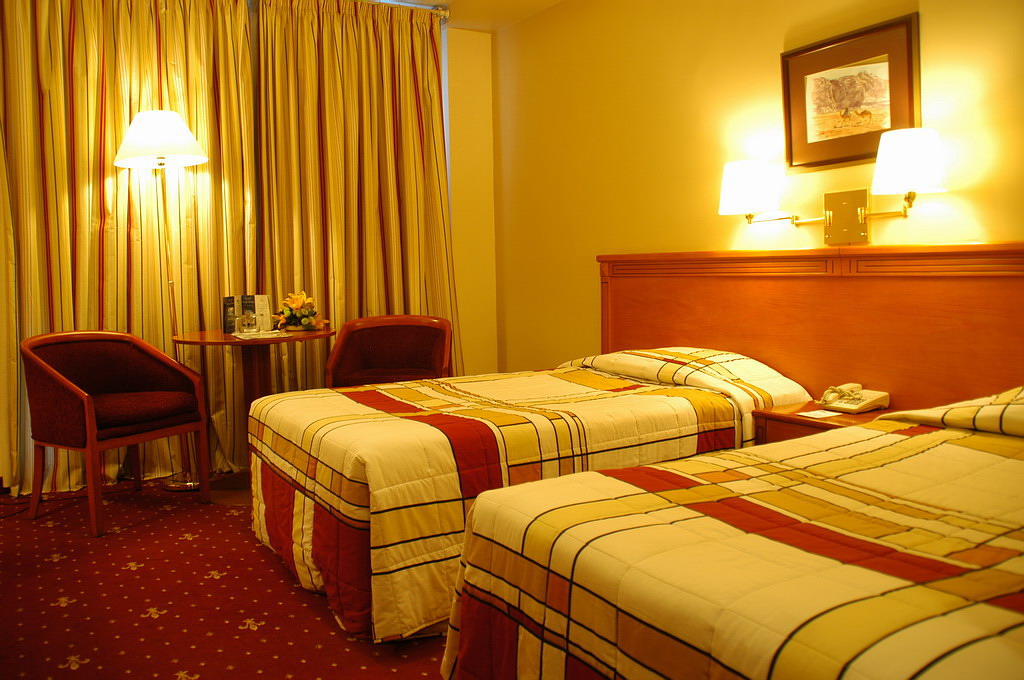Dana Plaza Hotel