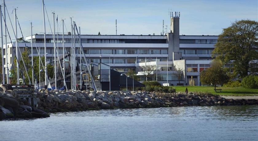 Hotel Marina