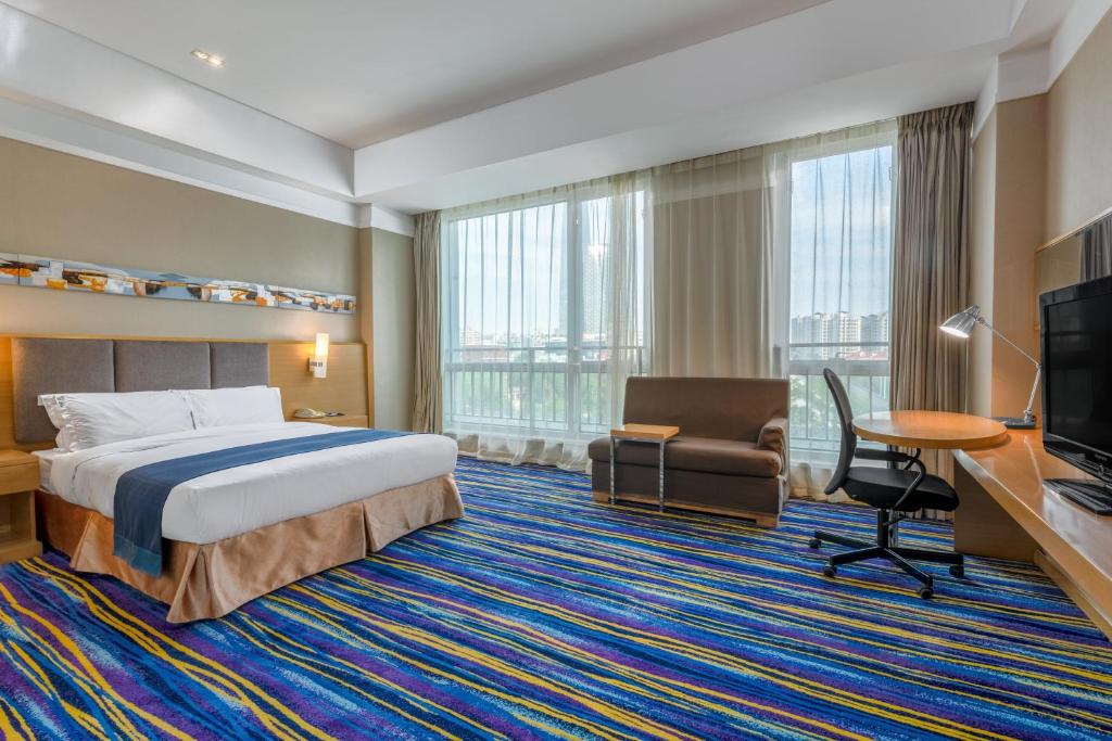 Holiday Inn Express Tianjin Heping