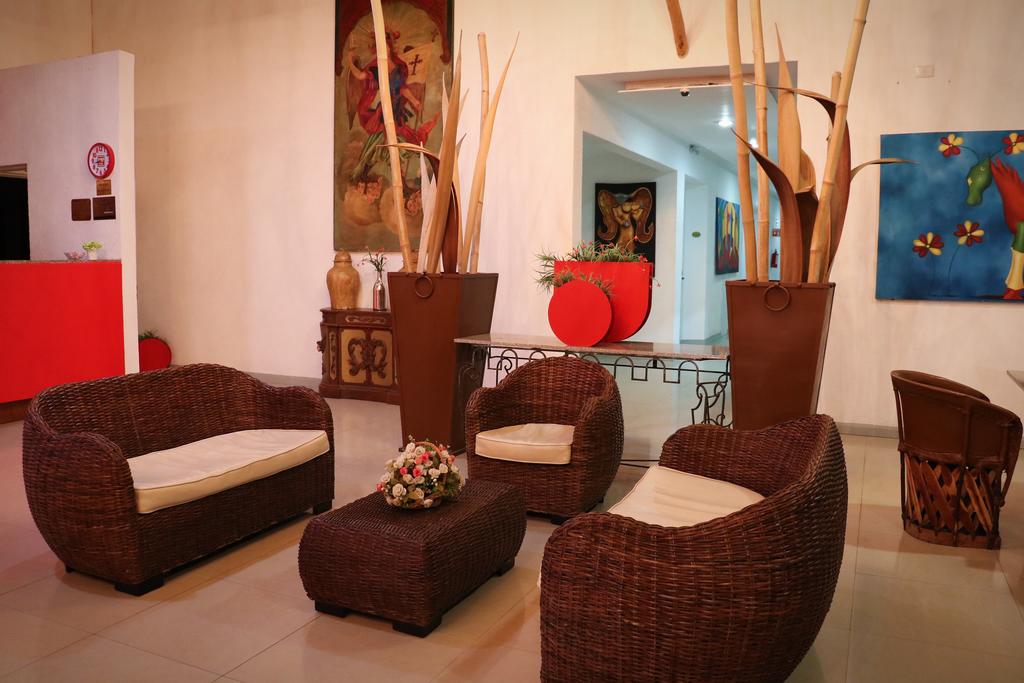 Hotel Zar Colima