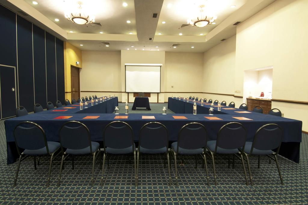 Fiesta Inn Toluca Tollocan