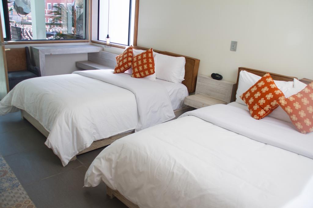 Hotel Helverica