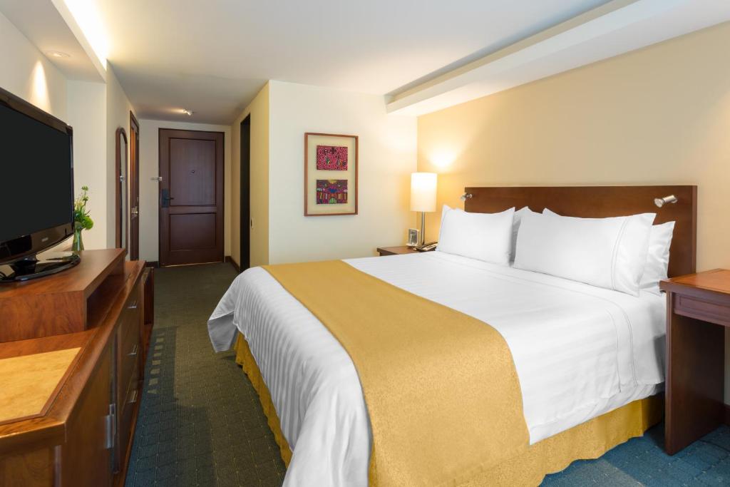 GHL Capital Hotel