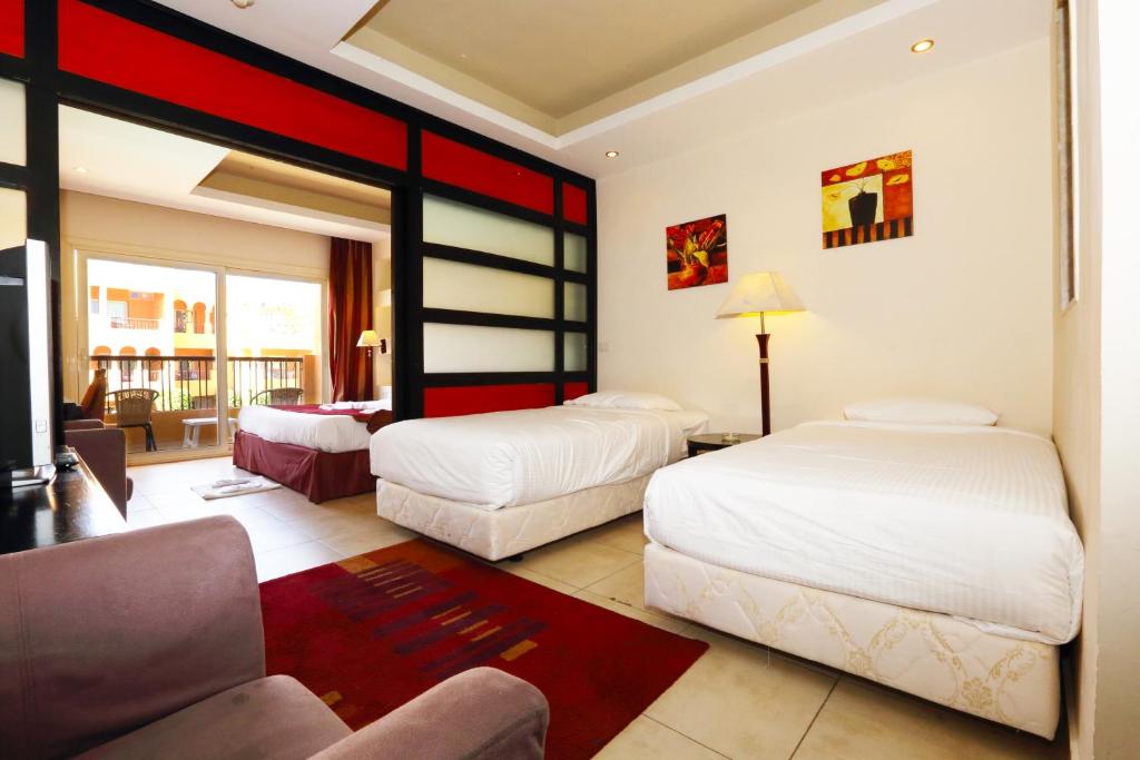 Rehana Royal Beach Resort Aqua Park & Spa