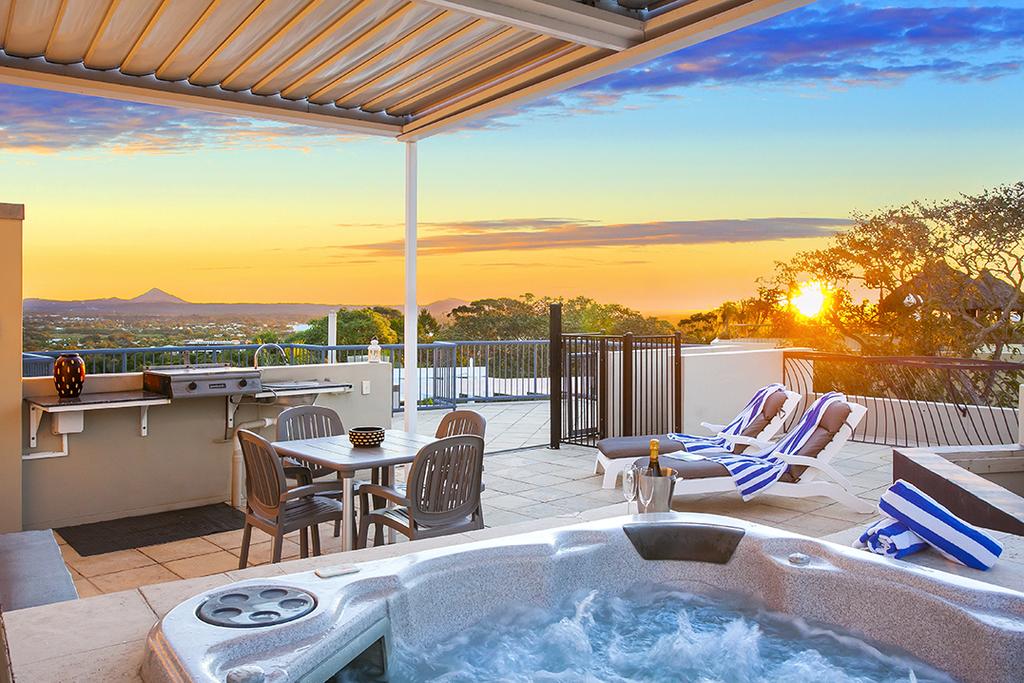 Noosa Hill Resort