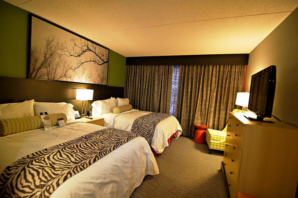 DoubleTree Suites by Hilton Hotel Huntsville South