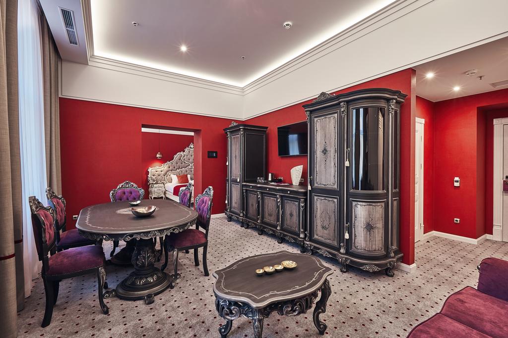 Grand Hotel Lviv Luxury & SPA