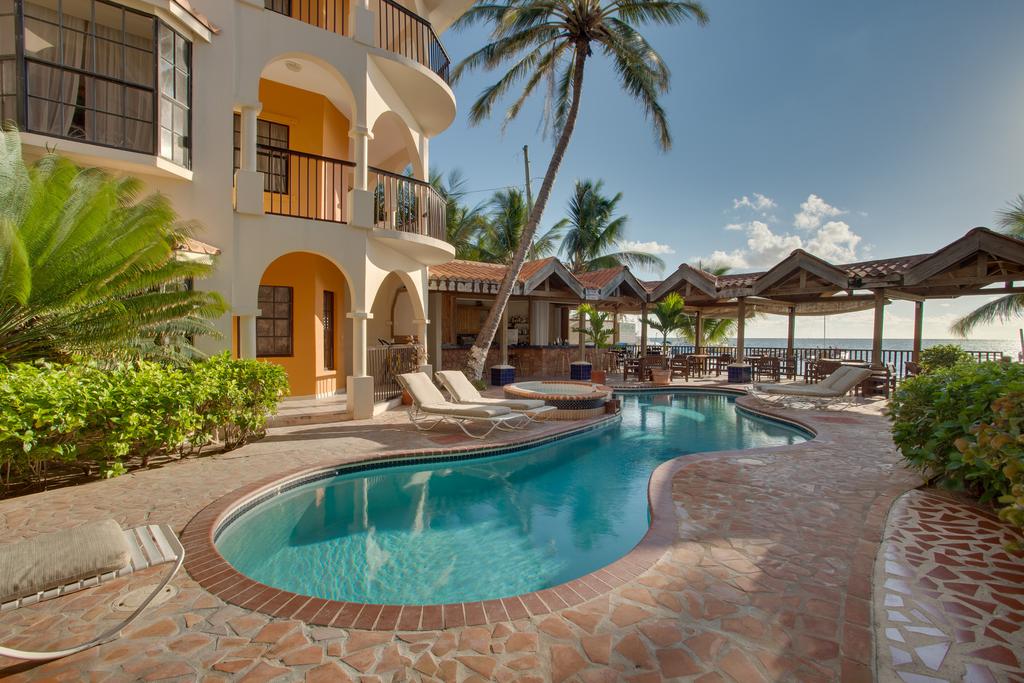SunBreeze Suites