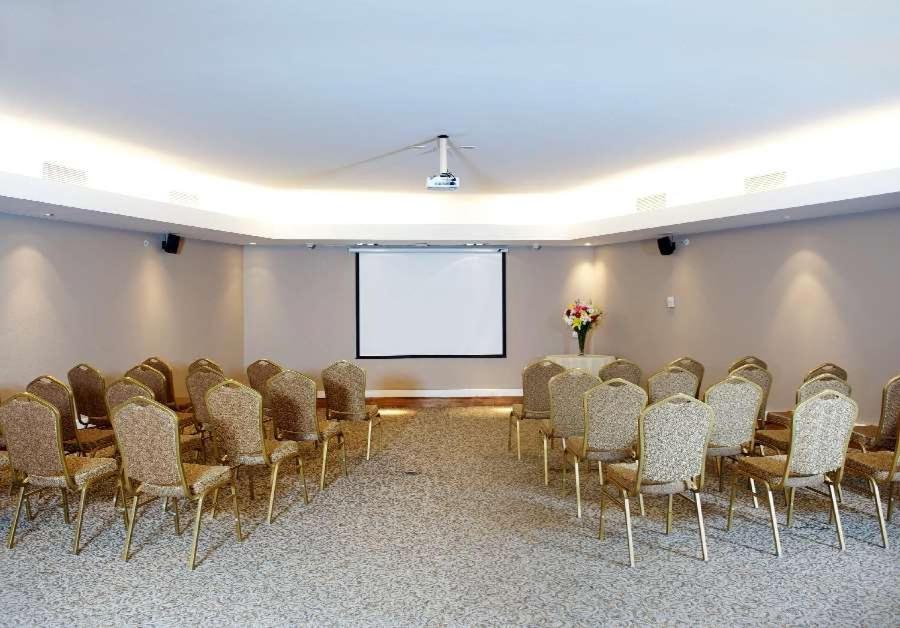 Radisson Hotel Puerto Varas