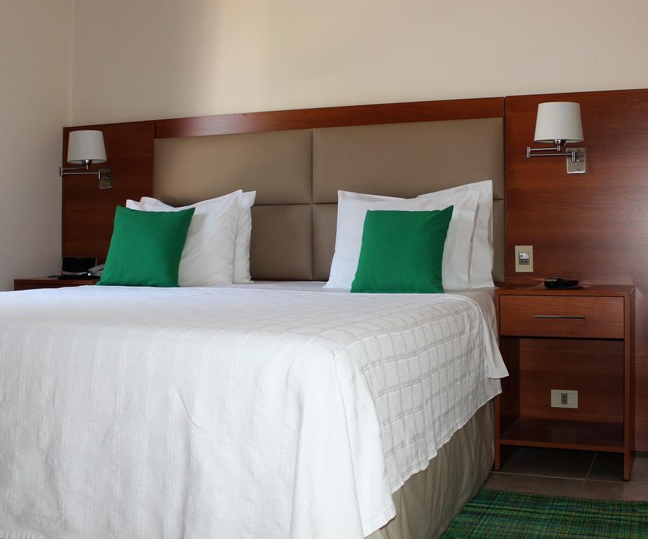 Le Moustier Suites