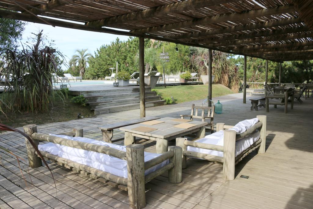 Casa Suaya Hotel