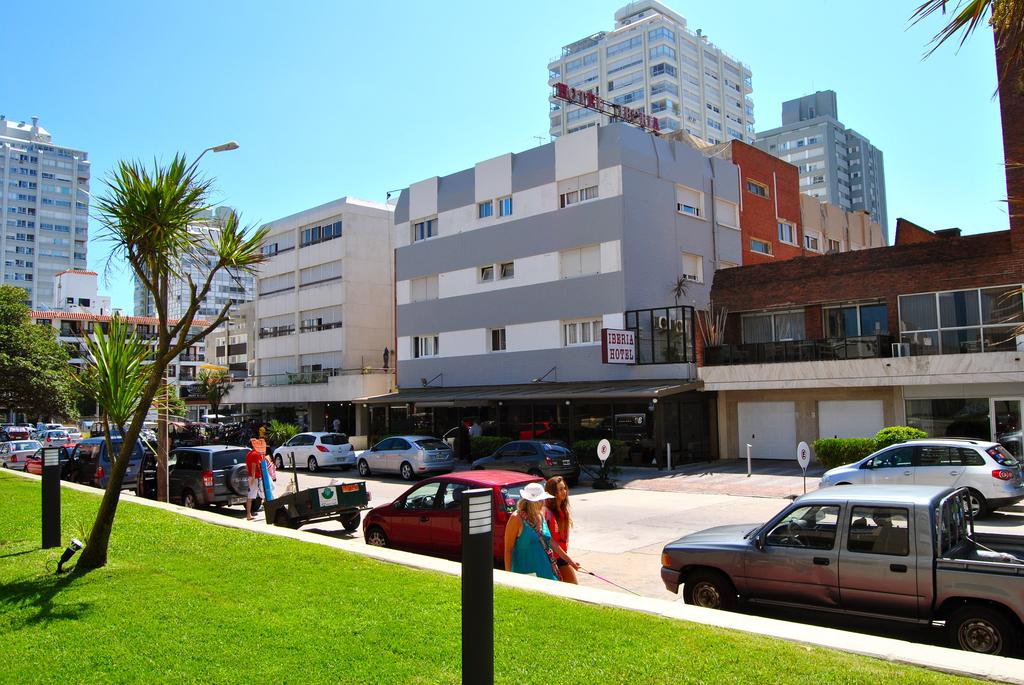 Iberia Hotel