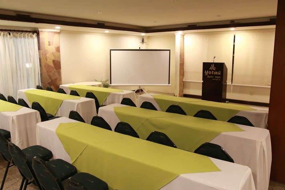 Yotau All Suites Hotel