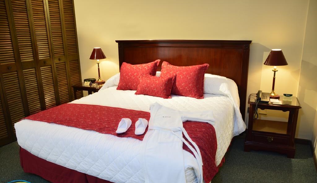 Yotau All Suites Hotel