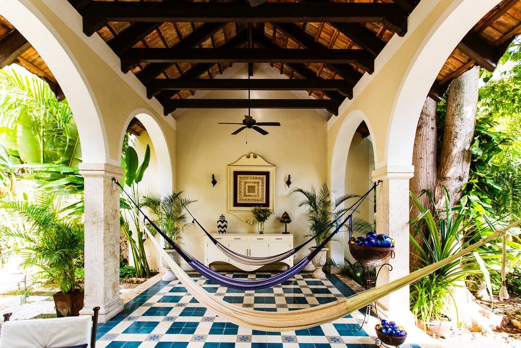 Casa Lecanda Boutique Hotel