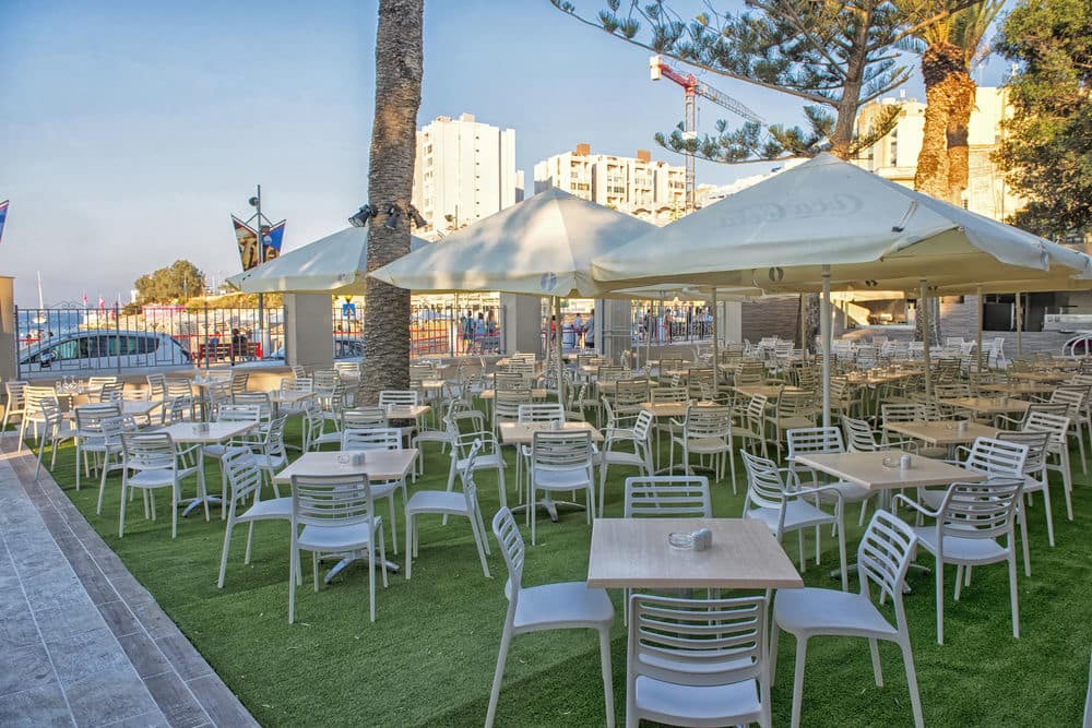 Beach Garden Hotel