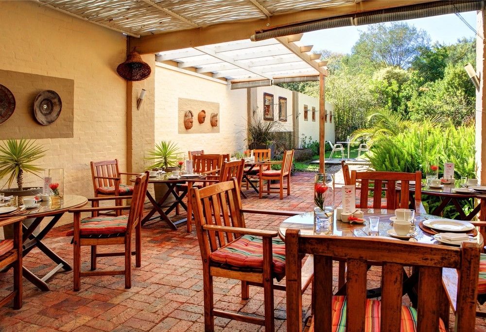 Lily Pond Lodge