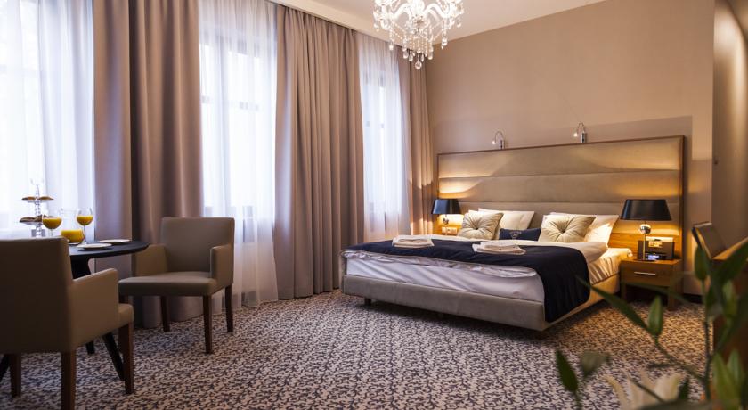Excelsior Boutique Hotel
