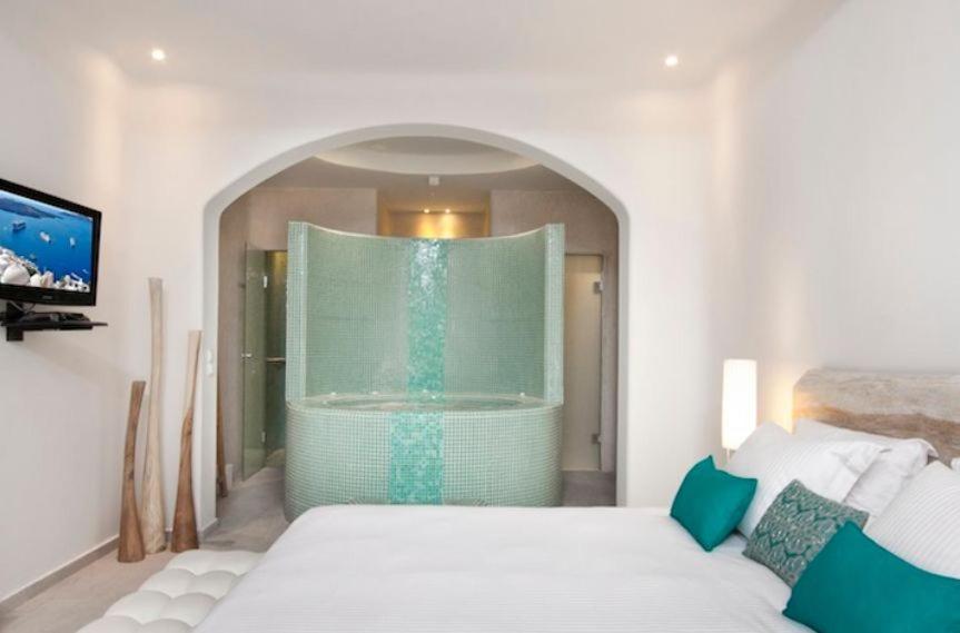 Allure Suites