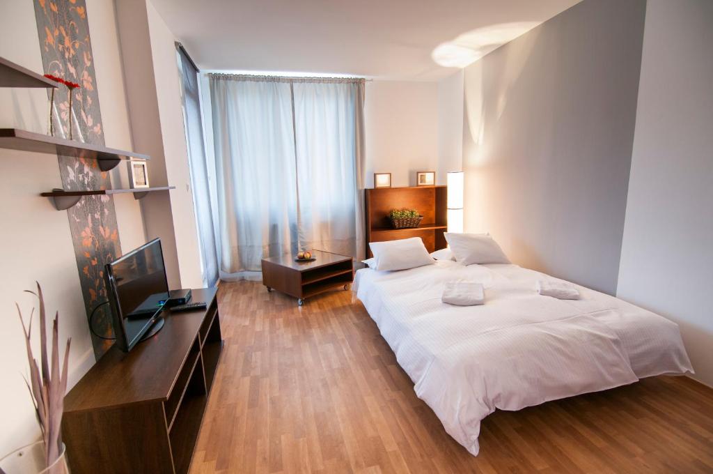 Corvin Center Suites