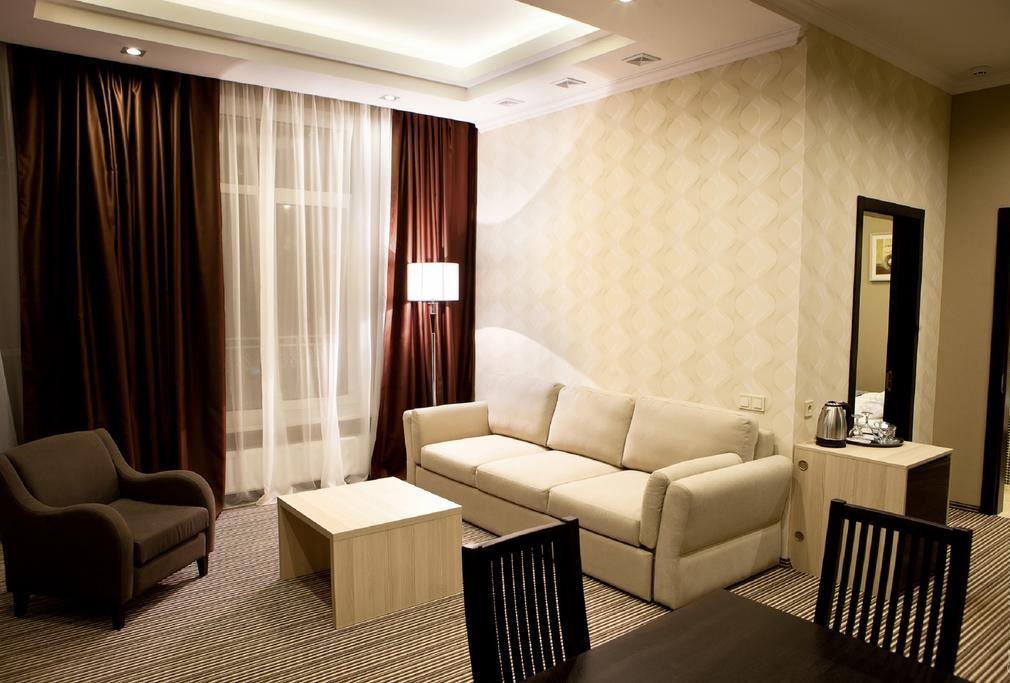 Kiroff Hotel