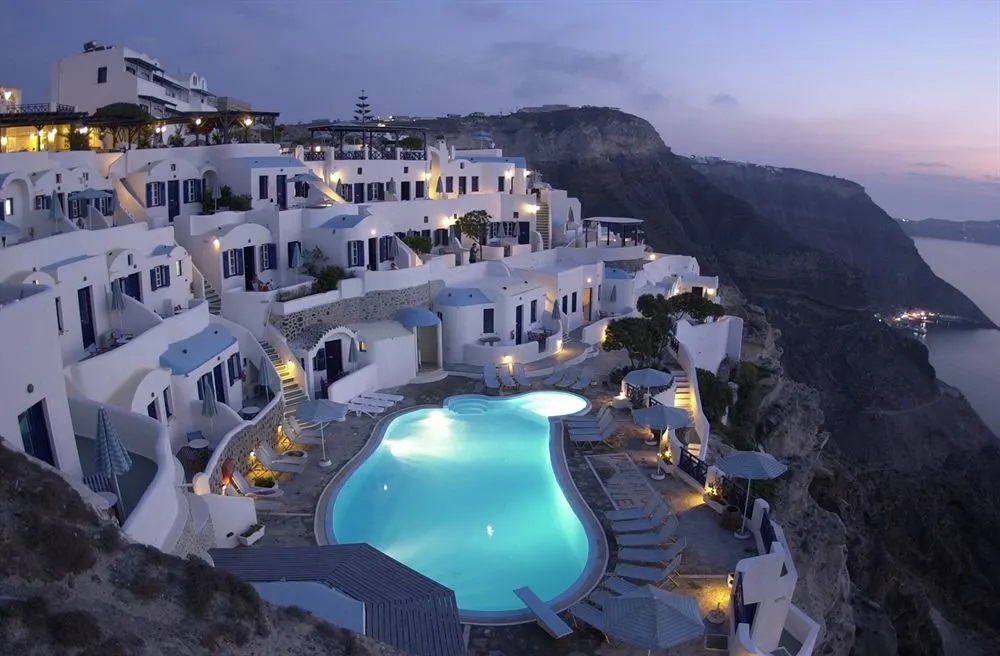 Volcano View Hotel & Villas