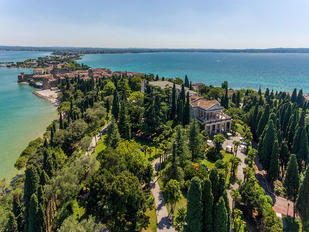 Villa Cortine Palace