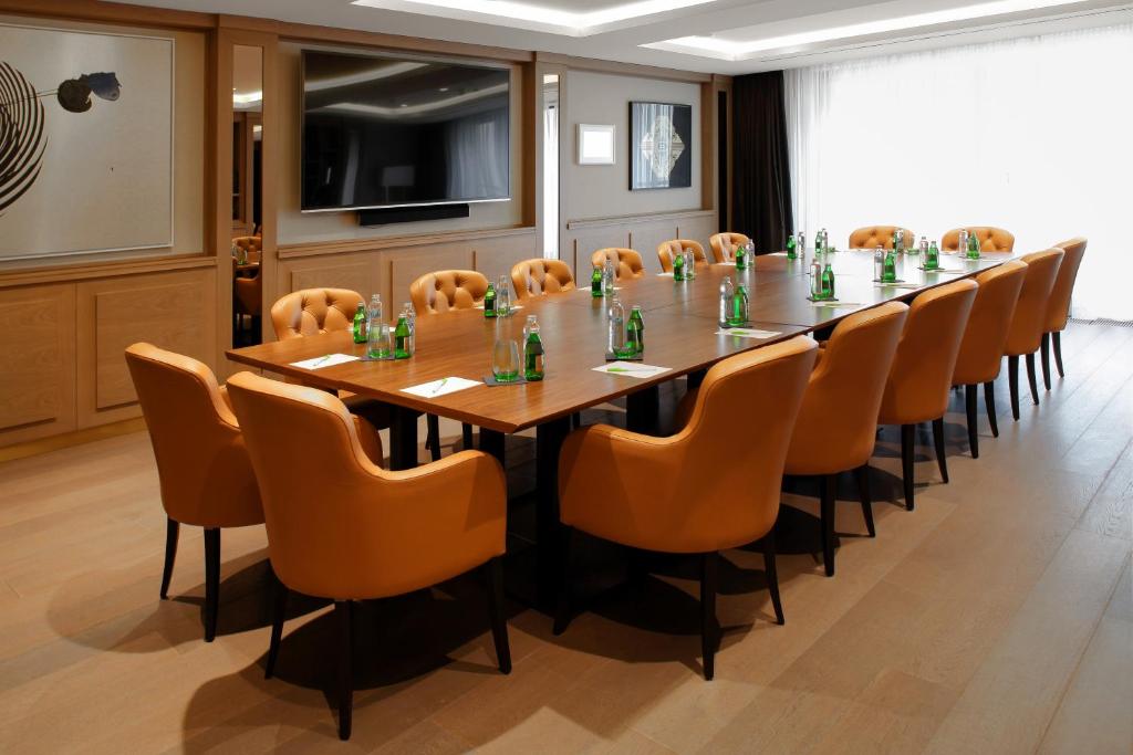 Courtyard By Marriott Belgrade City Center