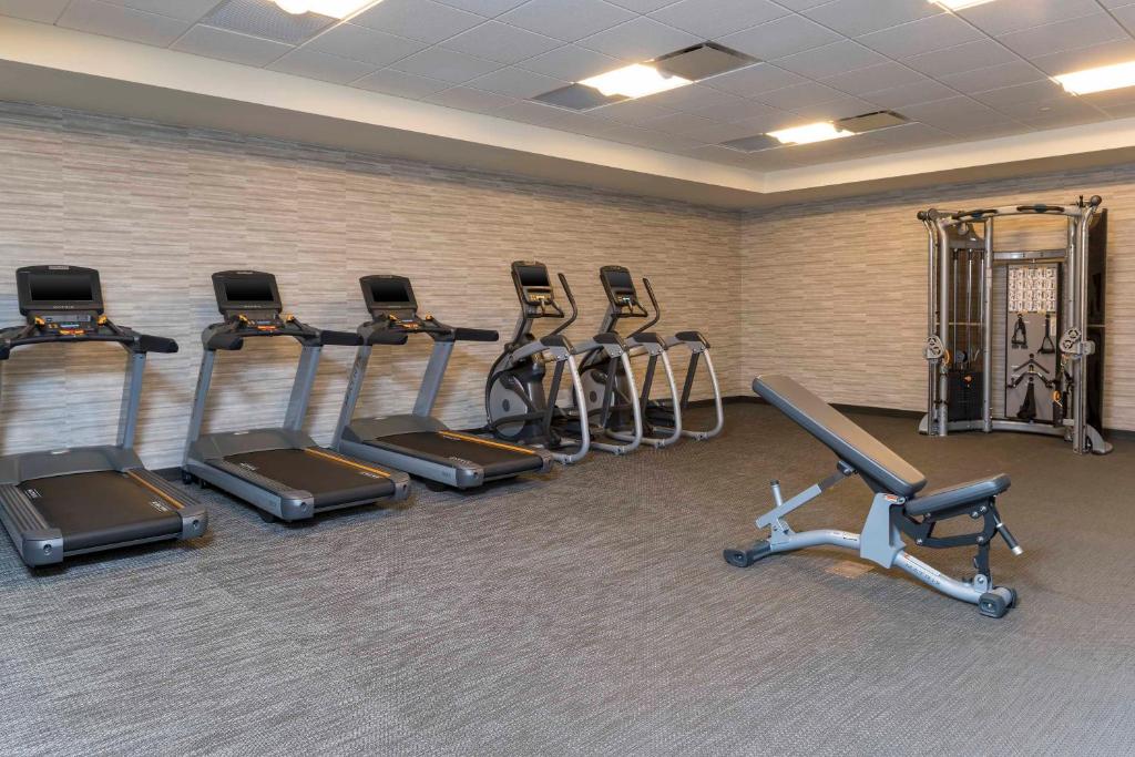 Courtyard by Marriott Louisville Downtown