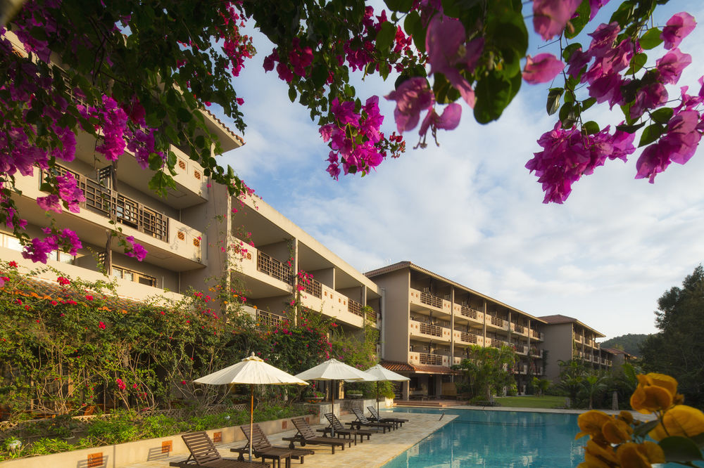 Hoshino Resorts Iriomote Hotel