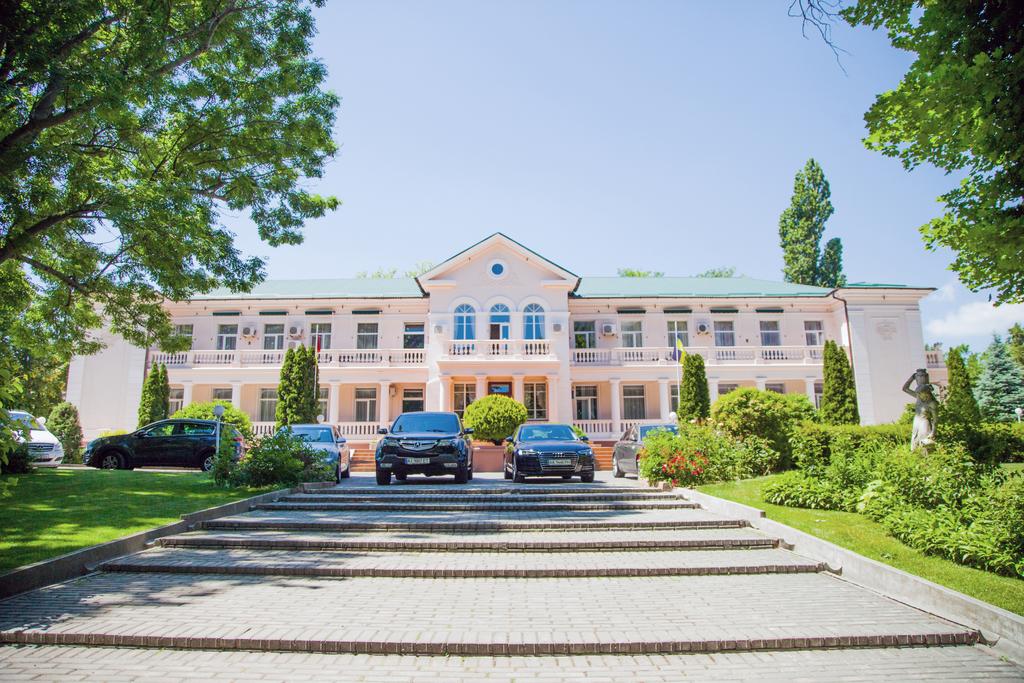 Arcadia Plaza Hotel