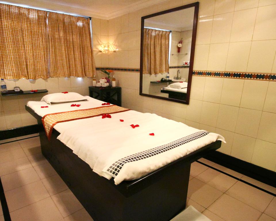 Vivanta Bengaluru Residency Road
