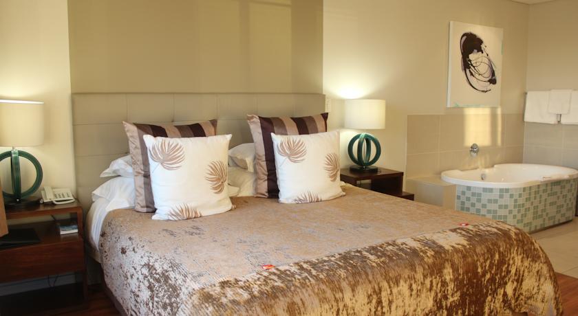 New Kings Hotel