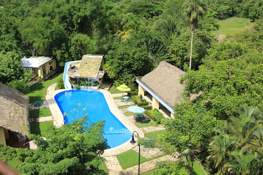 Hotel Villas Kin-Ha