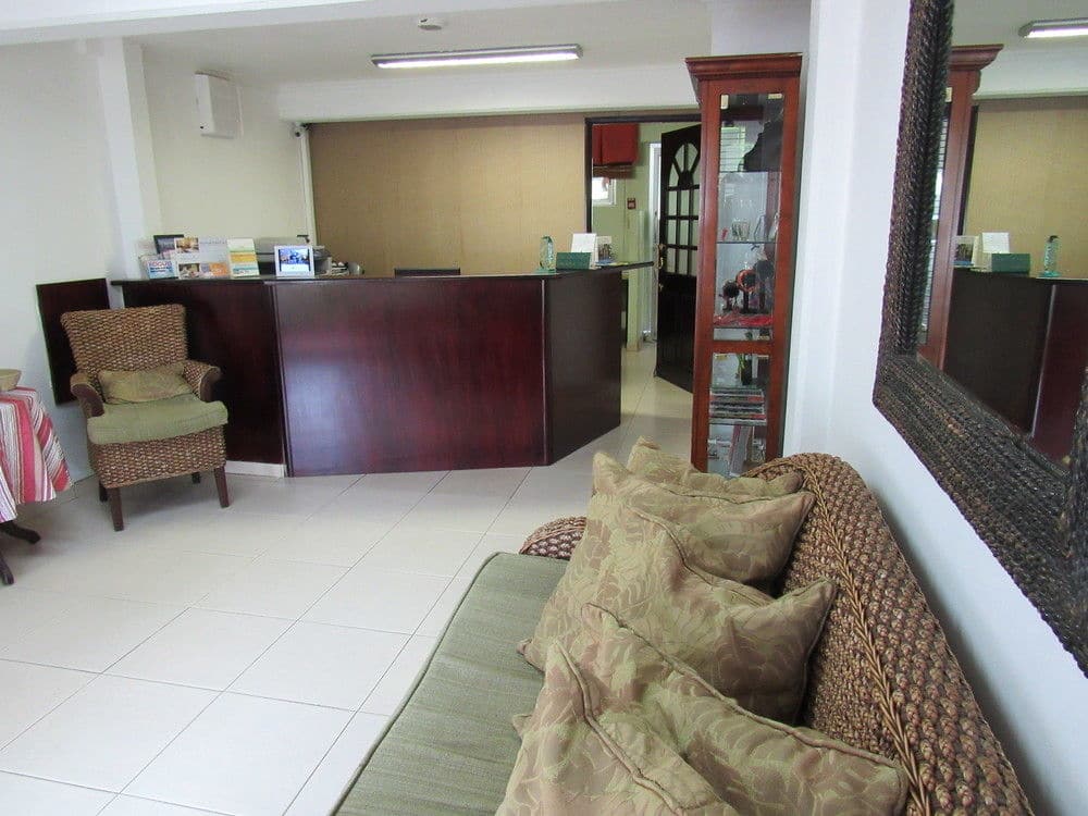 Albrook Inn