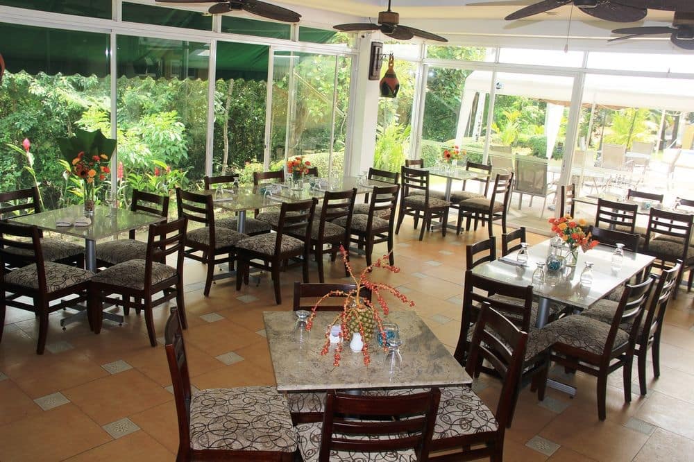 Albrook Inn