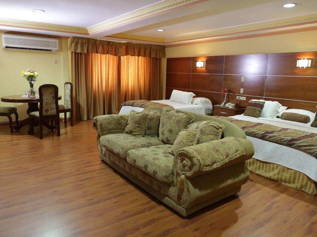 Hotel La Cresta Inn