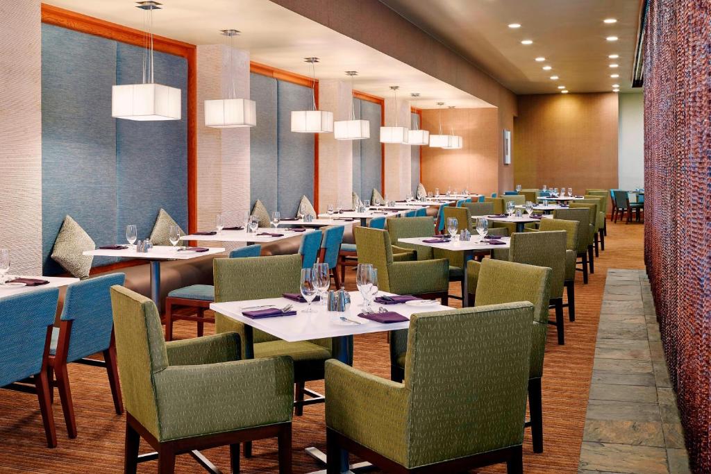 The Westin Atlanta Airport