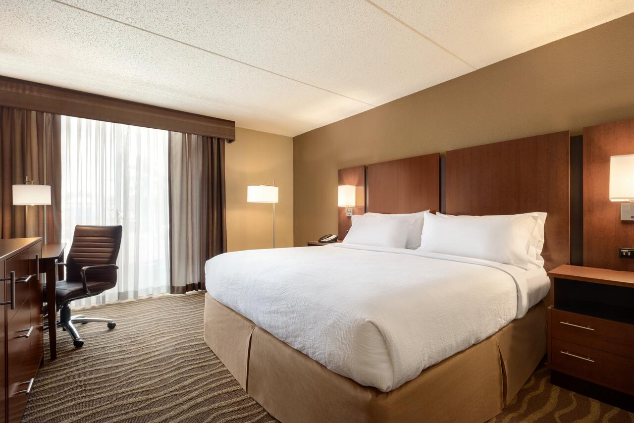 Holiday Inn Hotel & Suites Des Moines - Northwest