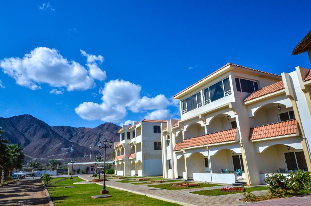 Sandy Beach Resort