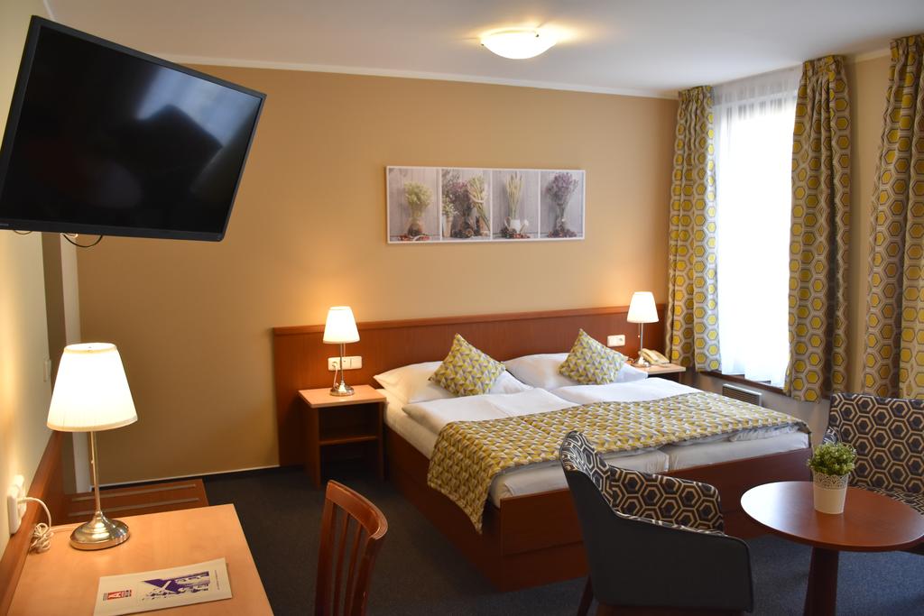 Aparthotel Austria Suites