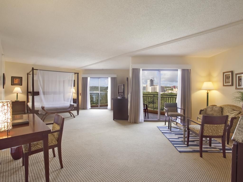 Holiday Resort & Spa Guam